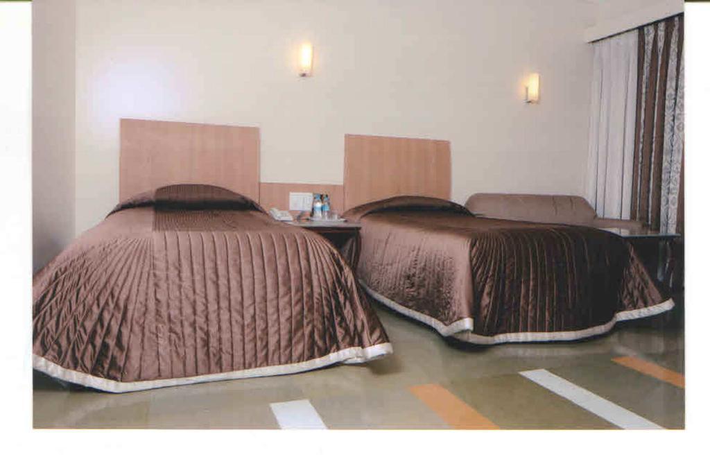 Khimji Bhagwandas Arogyabhavan Hotell Nāsik Rom bilde